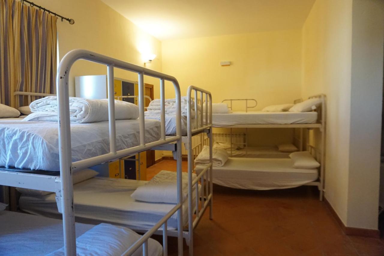 Albergue De Sos del Rey Católico Екстериор снимка