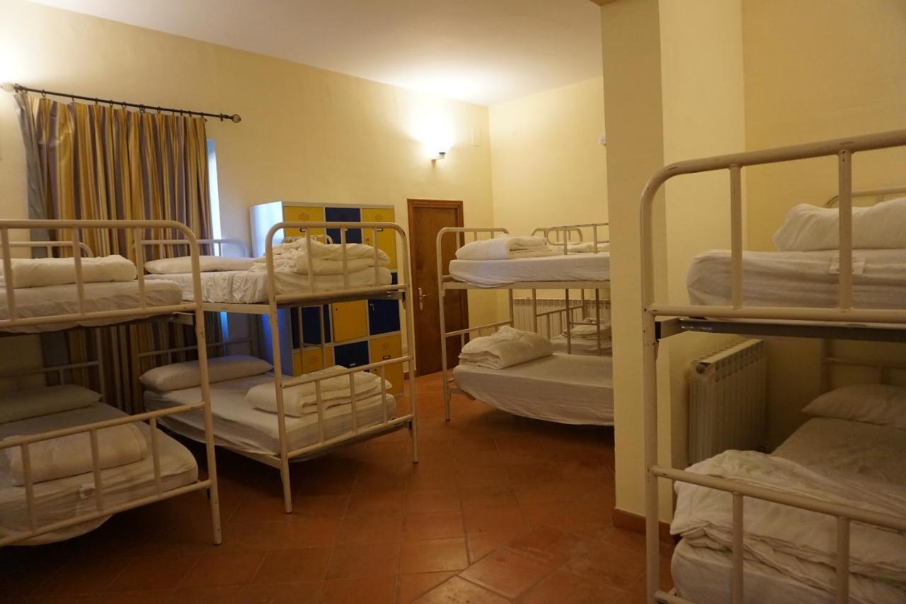 Albergue De Sos del Rey Católico Екстериор снимка